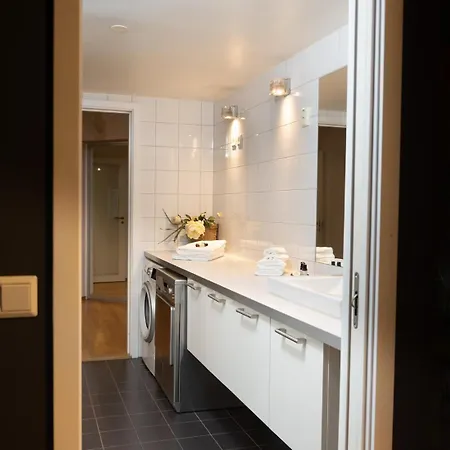 Tjuvholmen Gem With Rooftop Terrace And Parking Όσλο