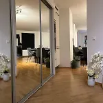 Tjuvholmen Gem With Rooftop Terrace And Parking 아파트